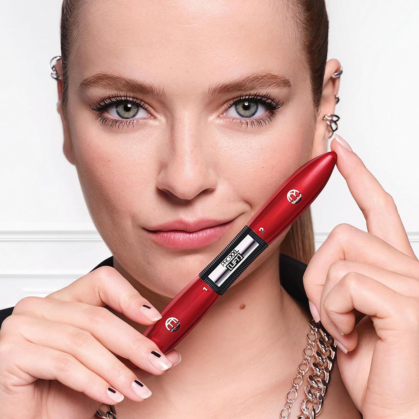 L'Oréal Paris Mascara, Salon Lash Lift, With Pro-Keratin, Long-lasting, No Clumping or Smudging, Pro XXL Lift, Black